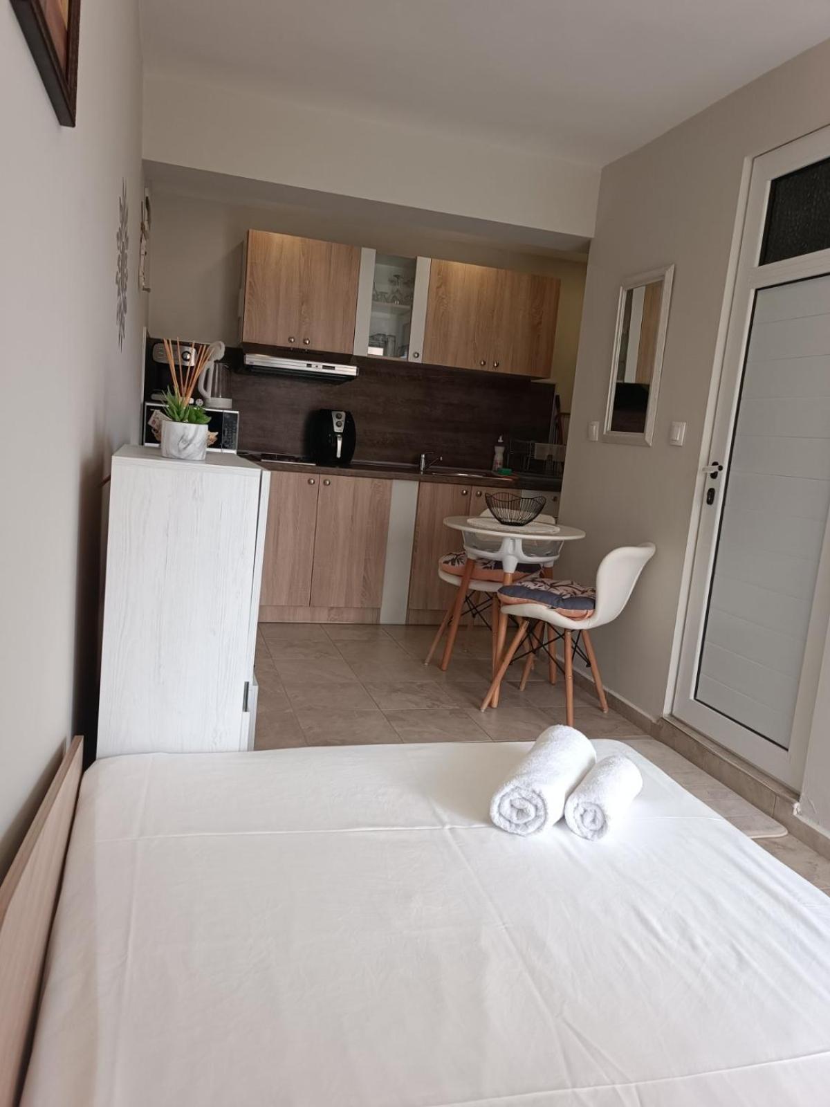 Megi Apartments, Nesebar Sity Eksteriør billede